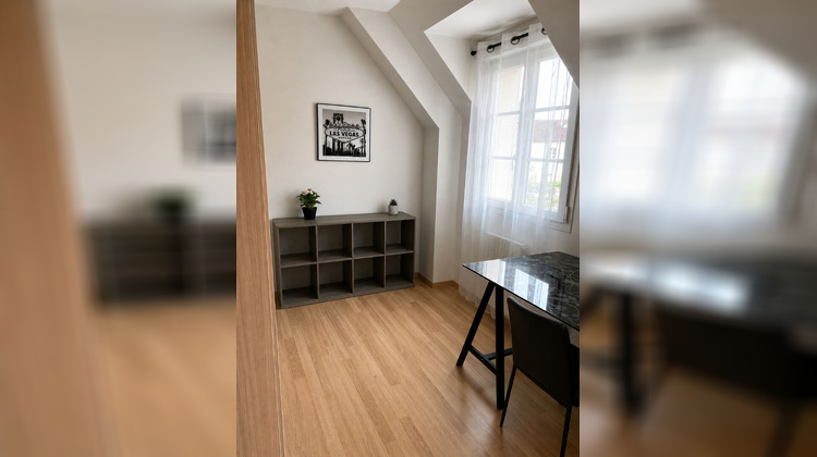 Ma-Cabane - Location Appartement GOUVIEUX, 53 m²
