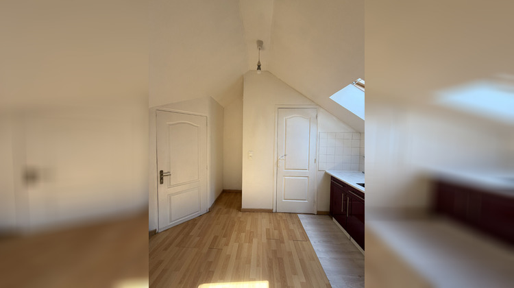 Ma-Cabane - Location Appartement GOUVIEUX, 45 m²