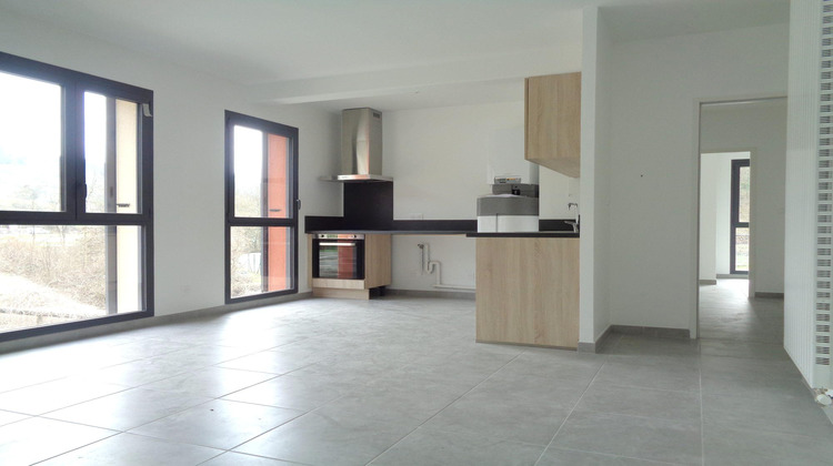 Ma-Cabane - Location Appartement Grandris, 60 m²