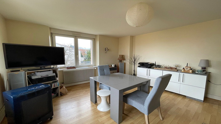 Ma-Cabane - Location Appartement Grandvillers, 70 m²