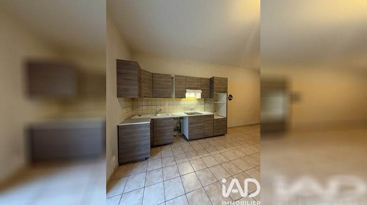 Ma-Cabane - Location Appartement Grans, 58 m²