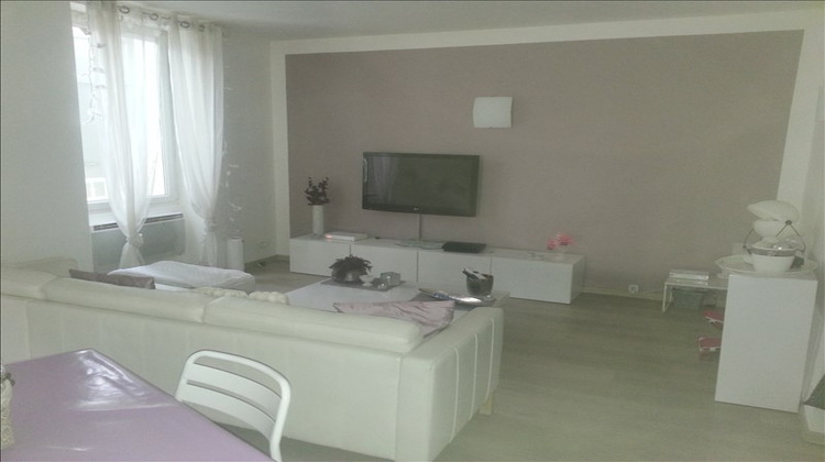Ma-Cabane - Location Appartement GRANS, 75 m²
