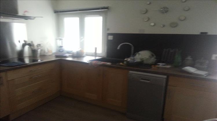 Ma-Cabane - Location Appartement GRANS, 75 m²