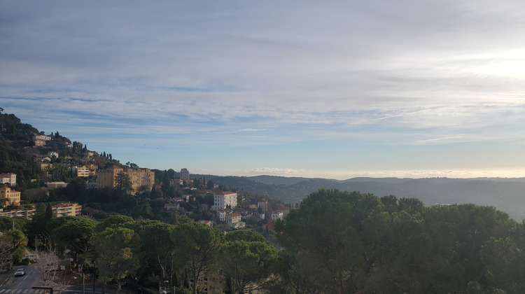 Ma-Cabane - Location Appartement Grasse, 83 m²