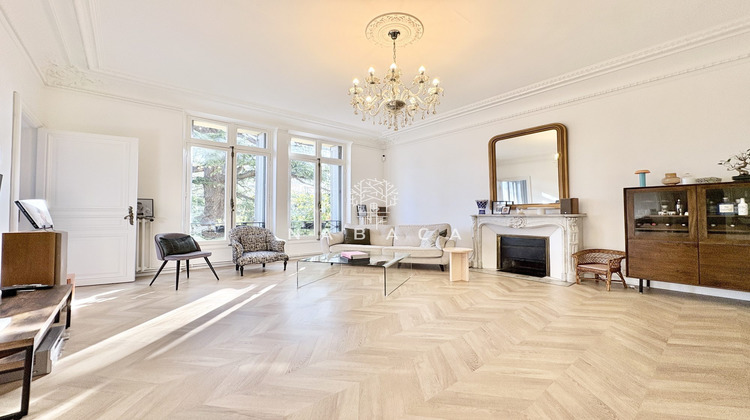 Ma-Cabane - Location Appartement Grasse, 100 m²