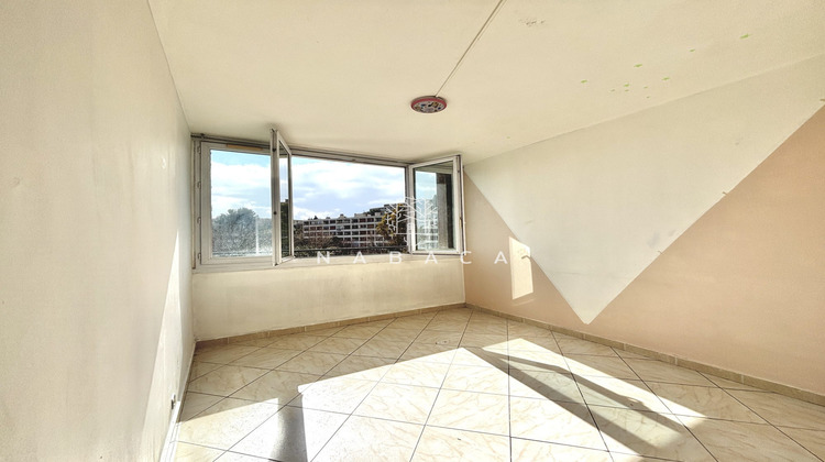 Ma-Cabane - Location Appartement Grasse, 68 m²