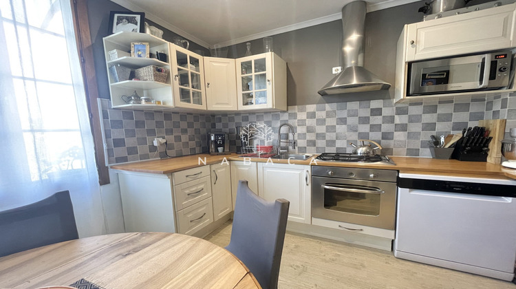 Ma-Cabane - Location Appartement Grasse, 57 m²