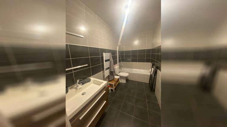 Ma-Cabane - Location Appartement Grasse, 25 m²