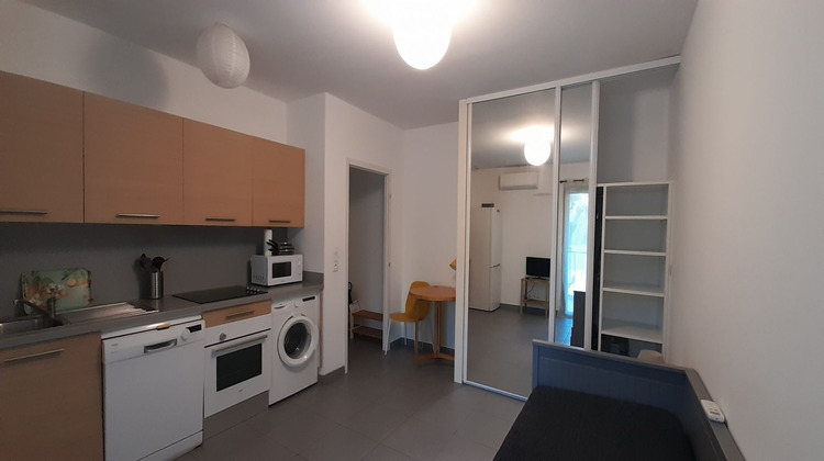 Ma-Cabane - Location Appartement Grasse, 25 m²