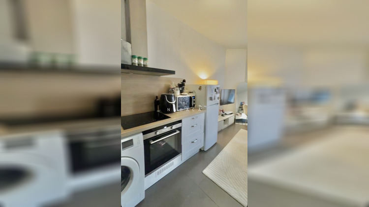 Ma-Cabane - Location Appartement Grasse, 31 m²