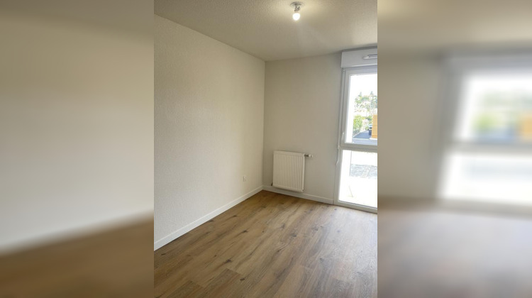 Ma-Cabane - Location Appartement GRATENTOUR, 62 m²