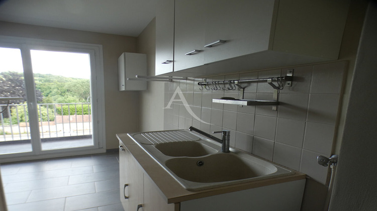 Ma-Cabane - Location Appartement GRAVIGNY, 25 m²