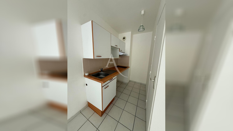 Ma-Cabane - Location Appartement GRAVIGNY, 44 m²