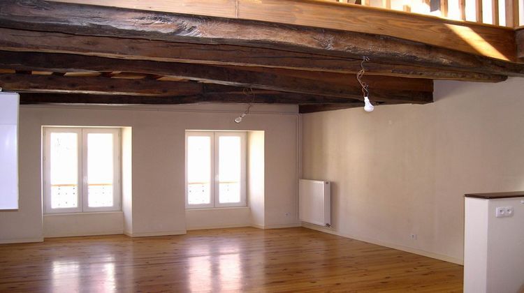 Ma-Cabane - Location Appartement Gray, 77 m²