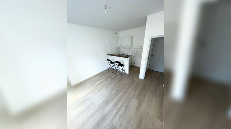 Ma-Cabane - Location Appartement Gray, 38 m²