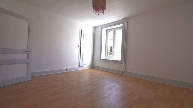 Ma-Cabane - Location Appartement Gray, 85 m²