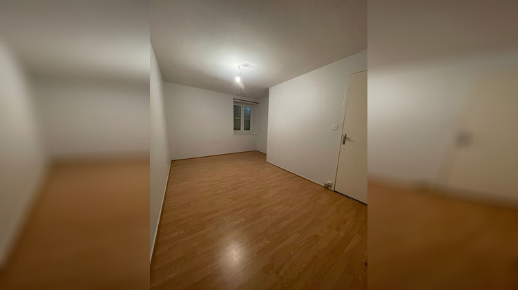 Ma-Cabane - Location Appartement GRAY, 52 m²
