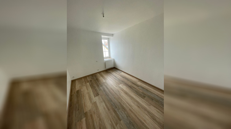 Ma-Cabane - Location Appartement GRAY, 37 m²
