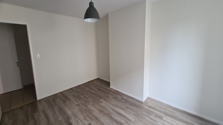 Ma-Cabane - Location Appartement GRAY, 82 m²