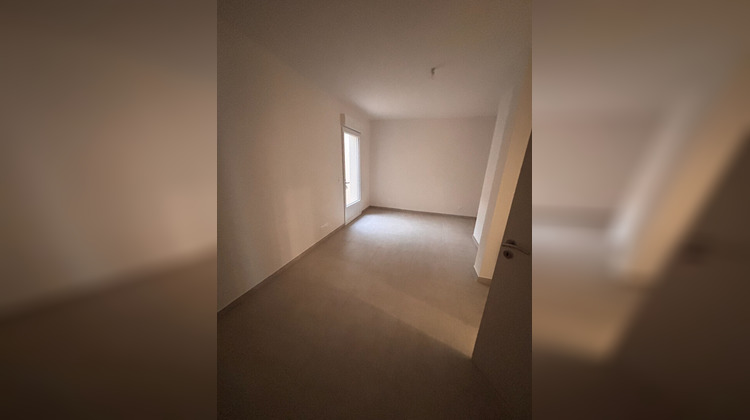 Ma-Cabane - Location Appartement GREASQUE, 53 m²