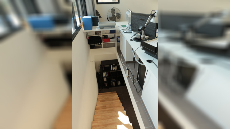 Ma-Cabane - Location Appartement GREASQUE, 63 m²