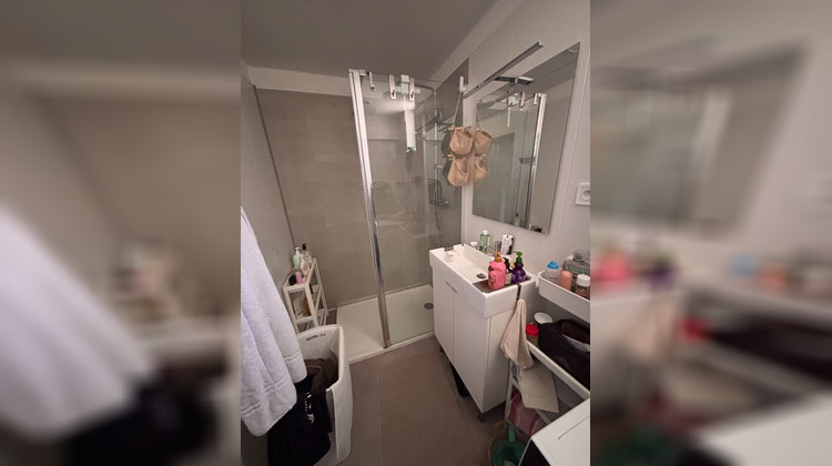 Ma-Cabane - Location Appartement GREASQUE, 38 m²