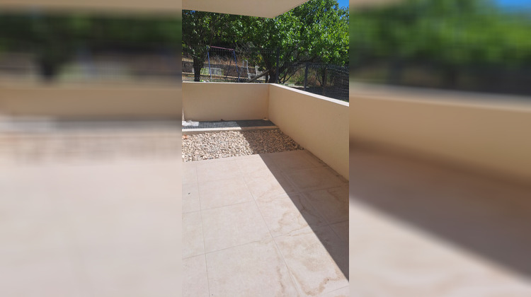 Ma-Cabane - Location Appartement GREASQUE, 54 m²
