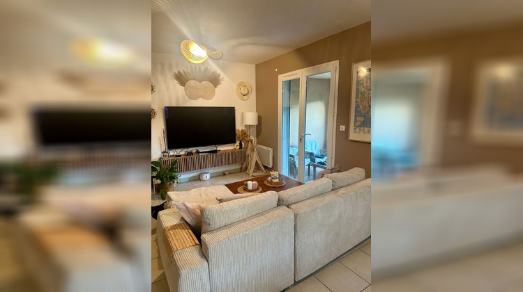 Ma-Cabane - Location Appartement GREASQUE, 43 m²