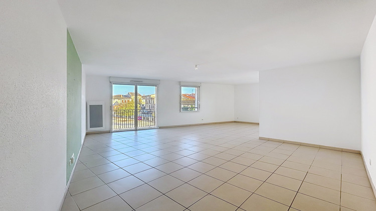Ma-Cabane - Location Appartement Grenade, 69 m²