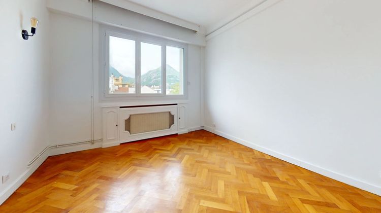 Ma-Cabane - Location Appartement GRENOBLE, 82 m²