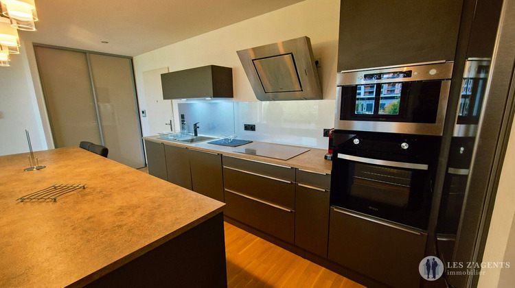 Ma-Cabane - Location Appartement GRENOBLE, 67 m²