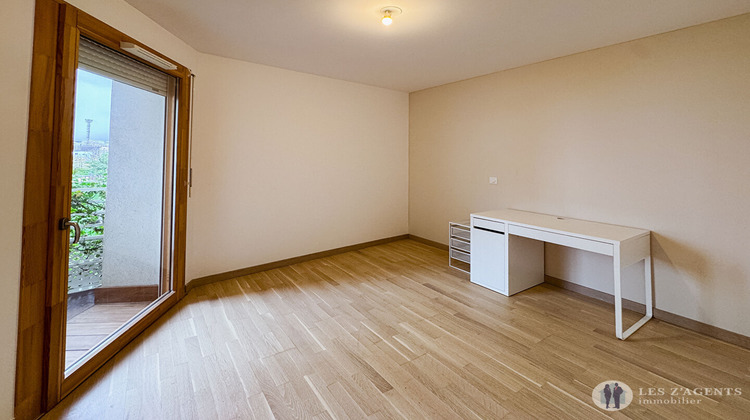 Ma-Cabane - Location Appartement GRENOBLE, 67 m²