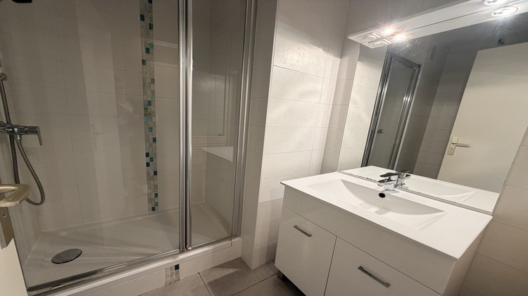 Ma-Cabane - Location Appartement GRENOBLE, 28 m²