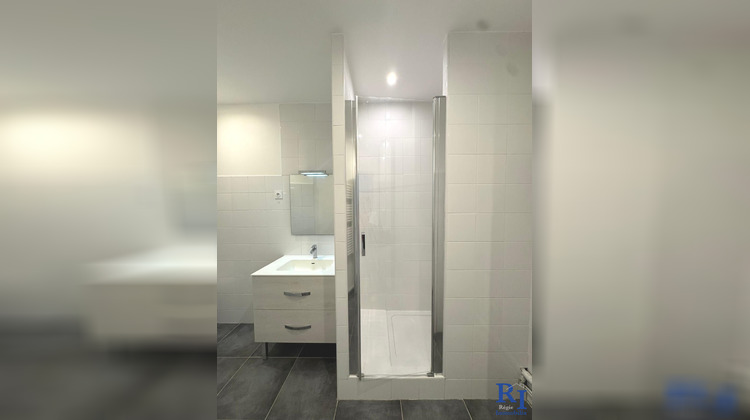 Ma-Cabane - Location Appartement Grenoble, 30 m²