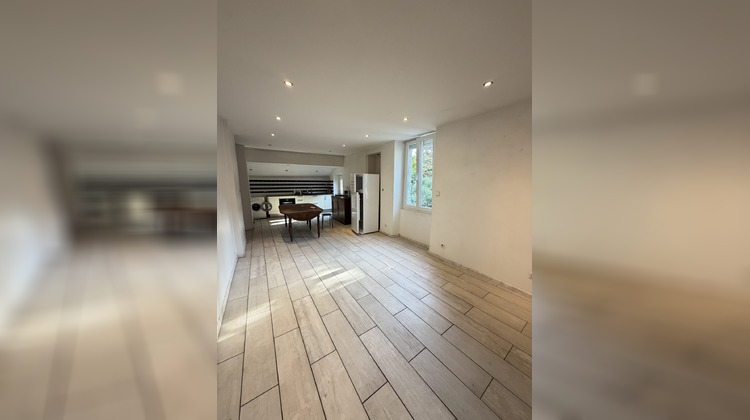 Ma-Cabane - Location Appartement Grenoble, 76 m²