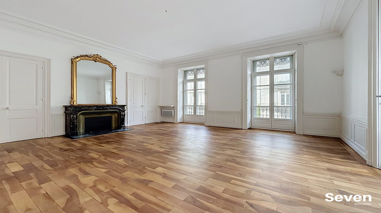 Ma-Cabane - Location Appartement GRENOBLE, 191 m²