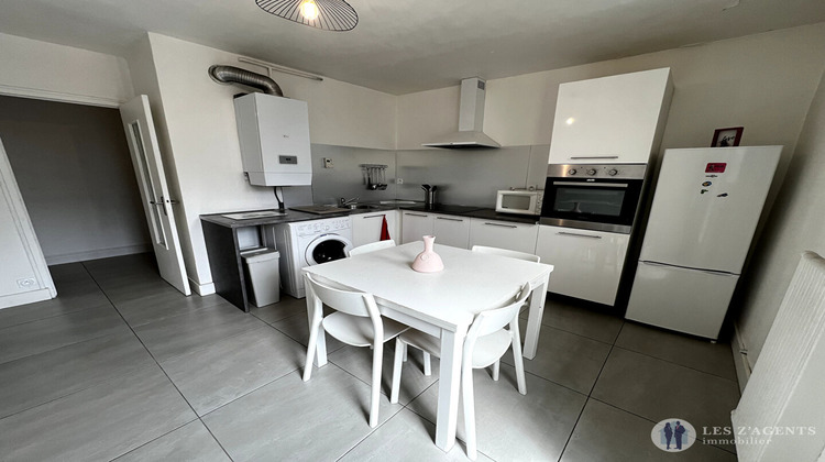 Ma-Cabane - Location Appartement GRENOBLE, 54 m²