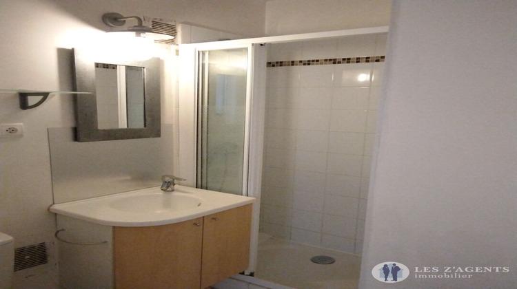 Ma-Cabane - Location Appartement GRENOBLE, 32 m²