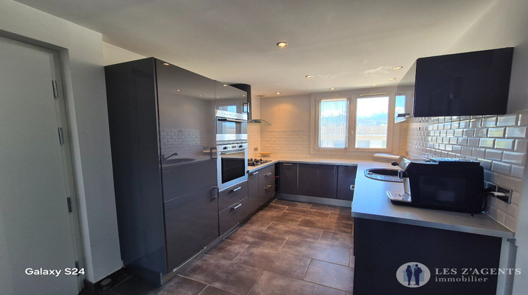 Ma-Cabane - Location Appartement GRENOBLE, 62 m²