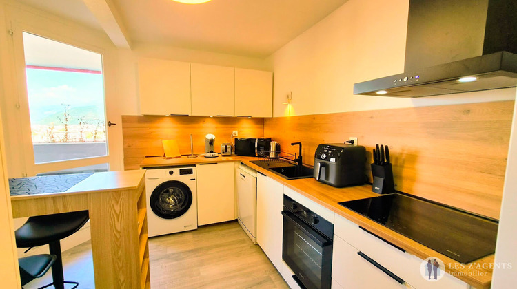 Ma-Cabane - Location Appartement GRENOBLE, 98 m²