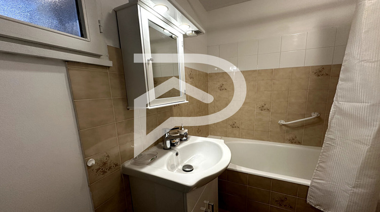 Ma-Cabane - Location Appartement GREOUX-LES-BAINS, 24 m²