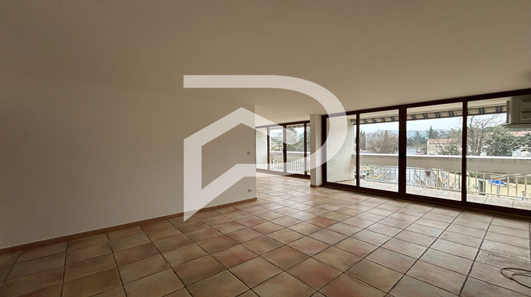 Ma-Cabane - Location Appartement GREOUX-LES-BAINS, 84 m²