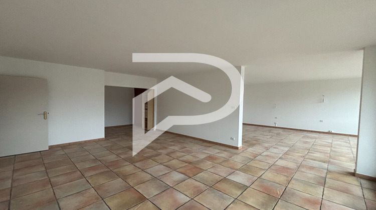 Ma-Cabane - Location Appartement GREOUX-LES-BAINS, 84 m²