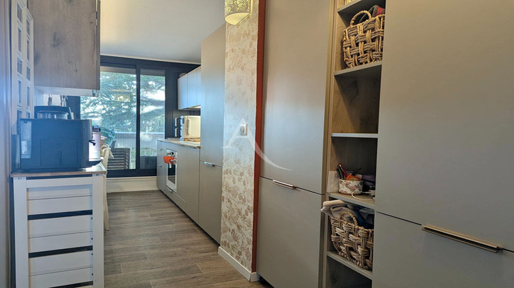 Ma-Cabane - Location Appartement GREOUX-LES-BAINS, 63 m²