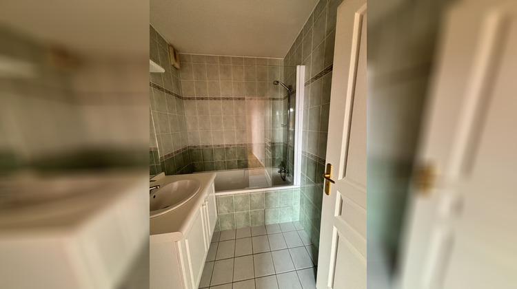 Ma-Cabane - Location Appartement GREZIEU-LA-VARENNE, 43 m²