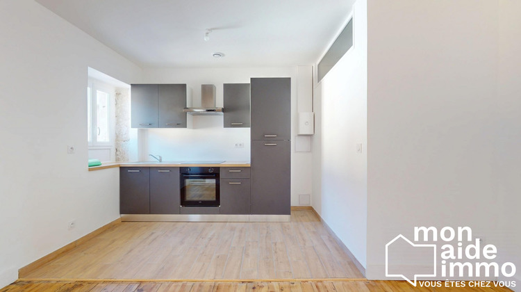 Ma-Cabane - Location Appartement Grignols, 75 m²