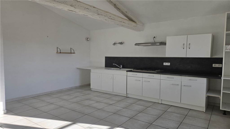 Ma-Cabane - Location Appartement Grillon, 105 m²