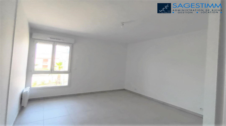 Ma-Cabane - Location Appartement GRIMAUD, 42 m²