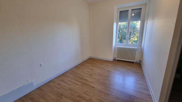 Ma-Cabane - Location Appartement Guéret, 52 m²