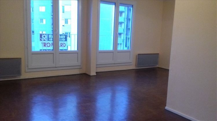 Ma-Cabane - Location Appartement Guéret, 83 m²